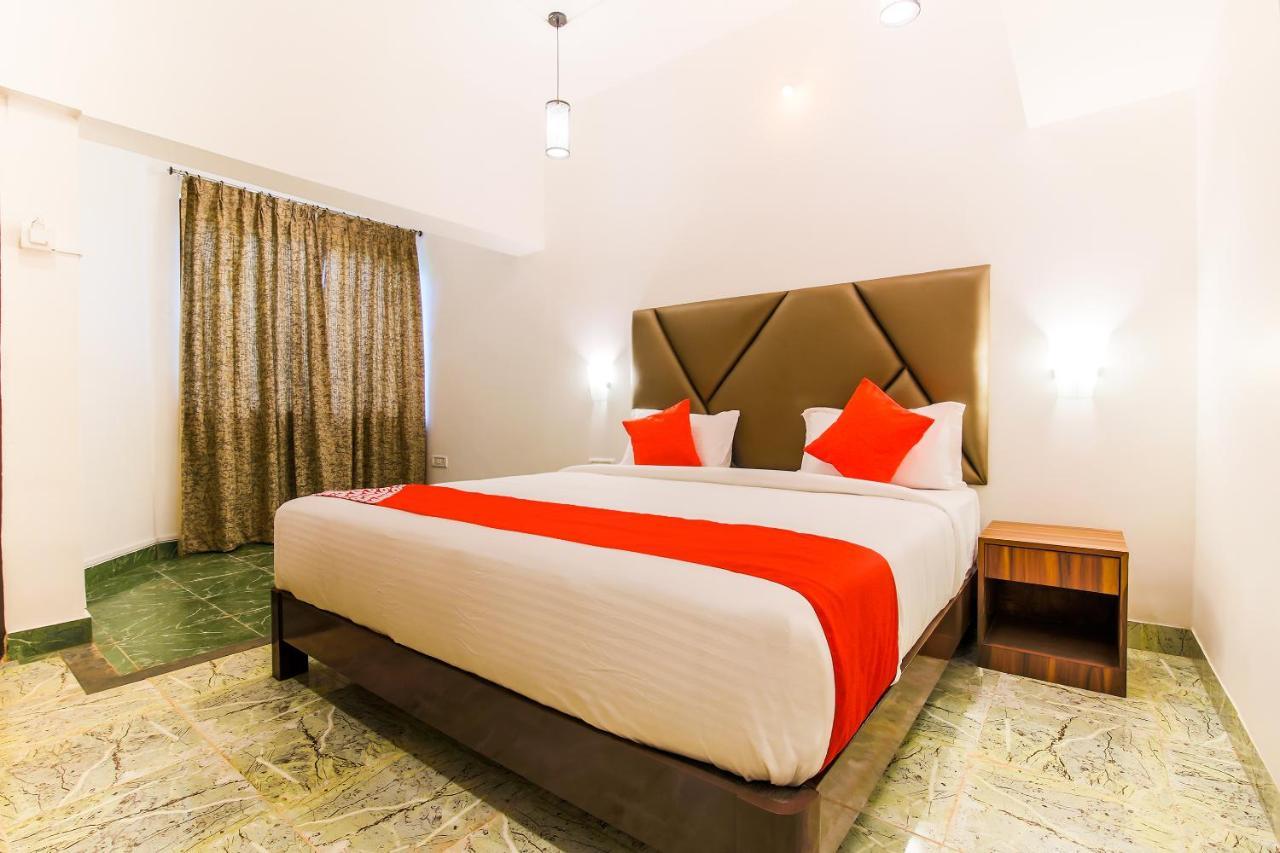 Oyo Flagship 19362 Sai Coco Resort Морджим Экстерьер фото