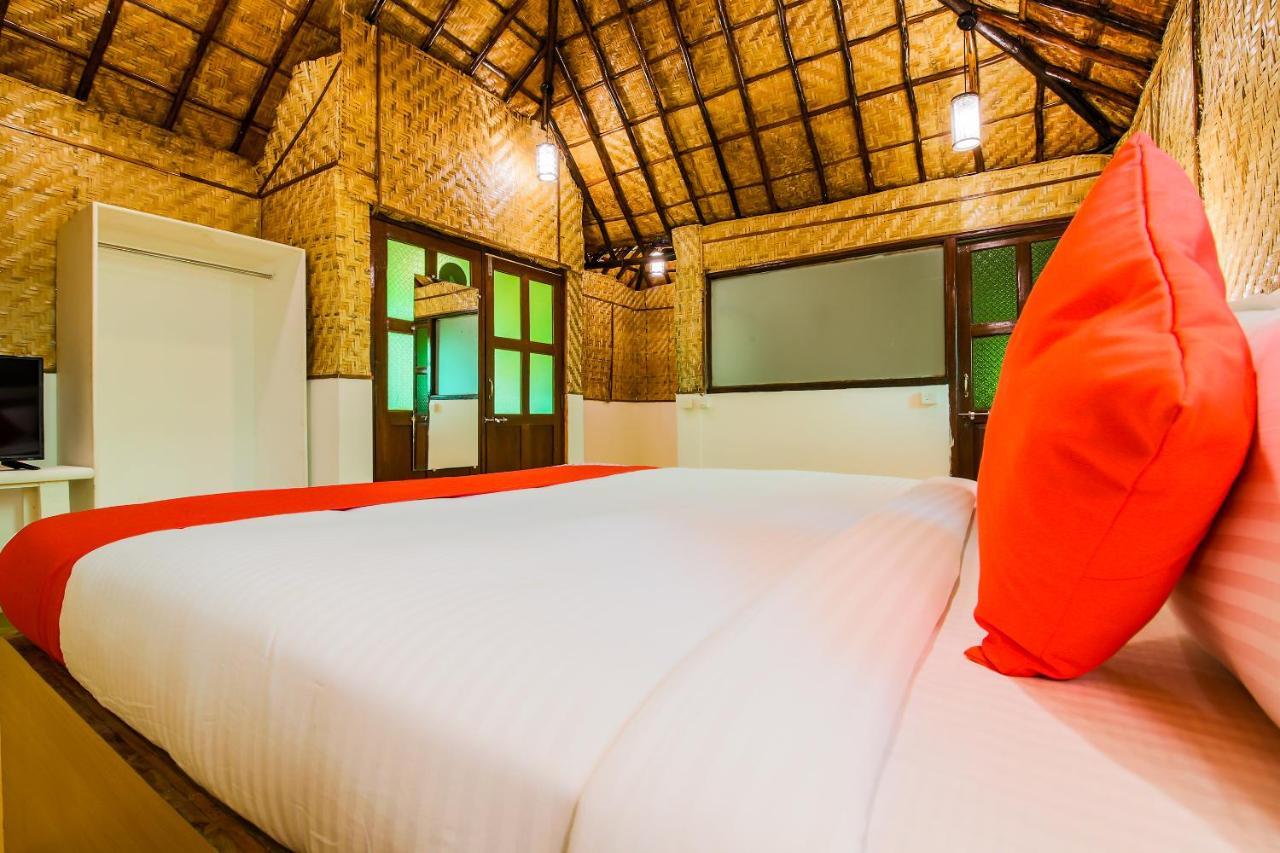 Oyo Flagship 19362 Sai Coco Resort Морджим Экстерьер фото